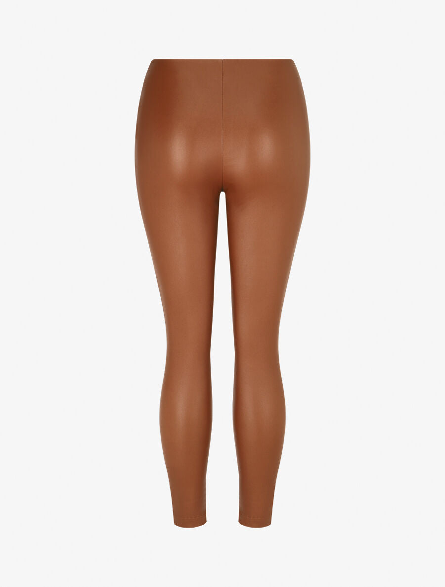 Pantalon uni en simili à boutons décoratifs - Camel - 2