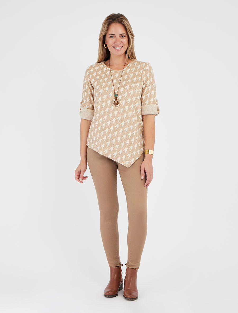 Asymmetrischer Feinstrickpullover mit Hahnentrittmuster - Beige