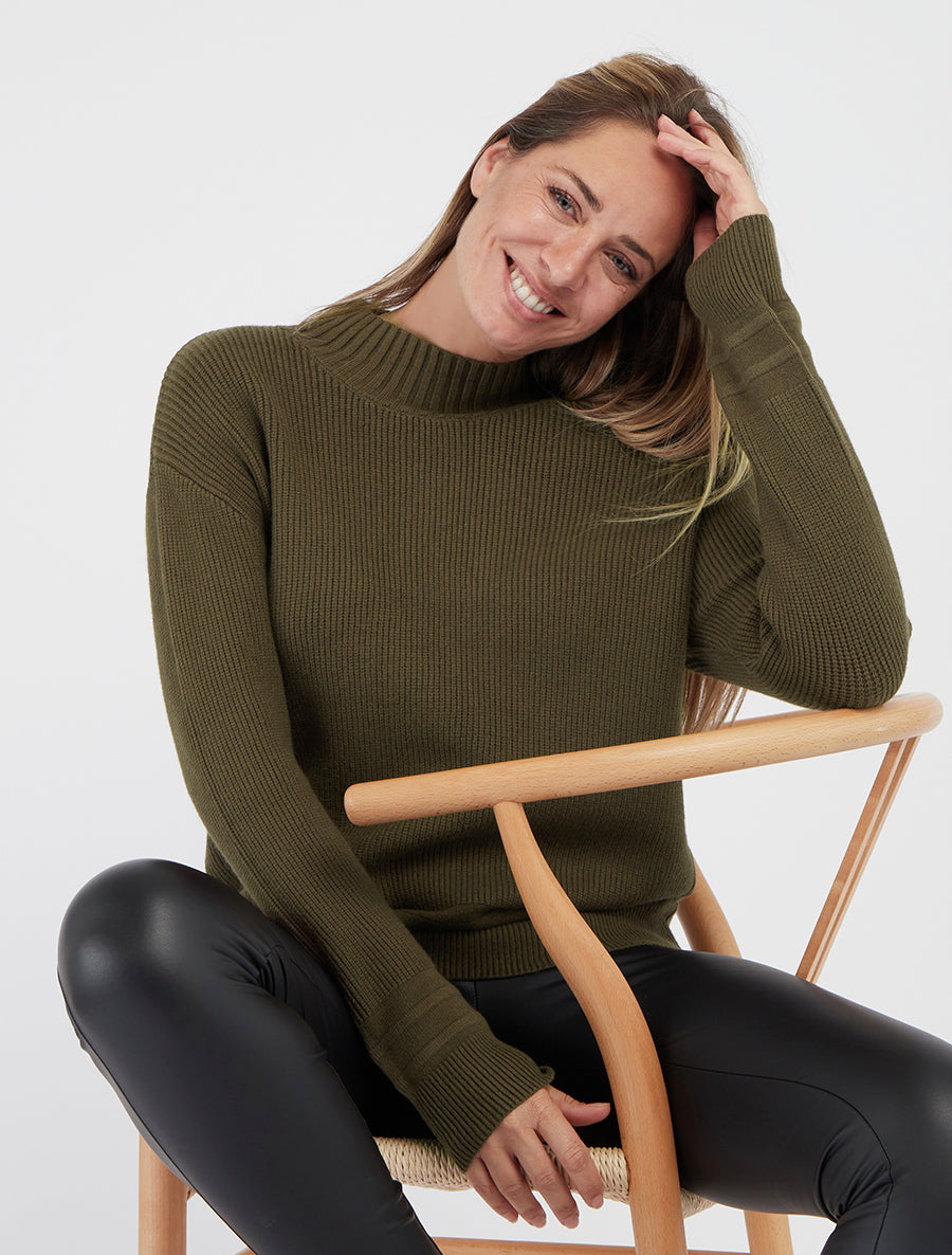 Gerippter unifarbener Pullover - Kaki