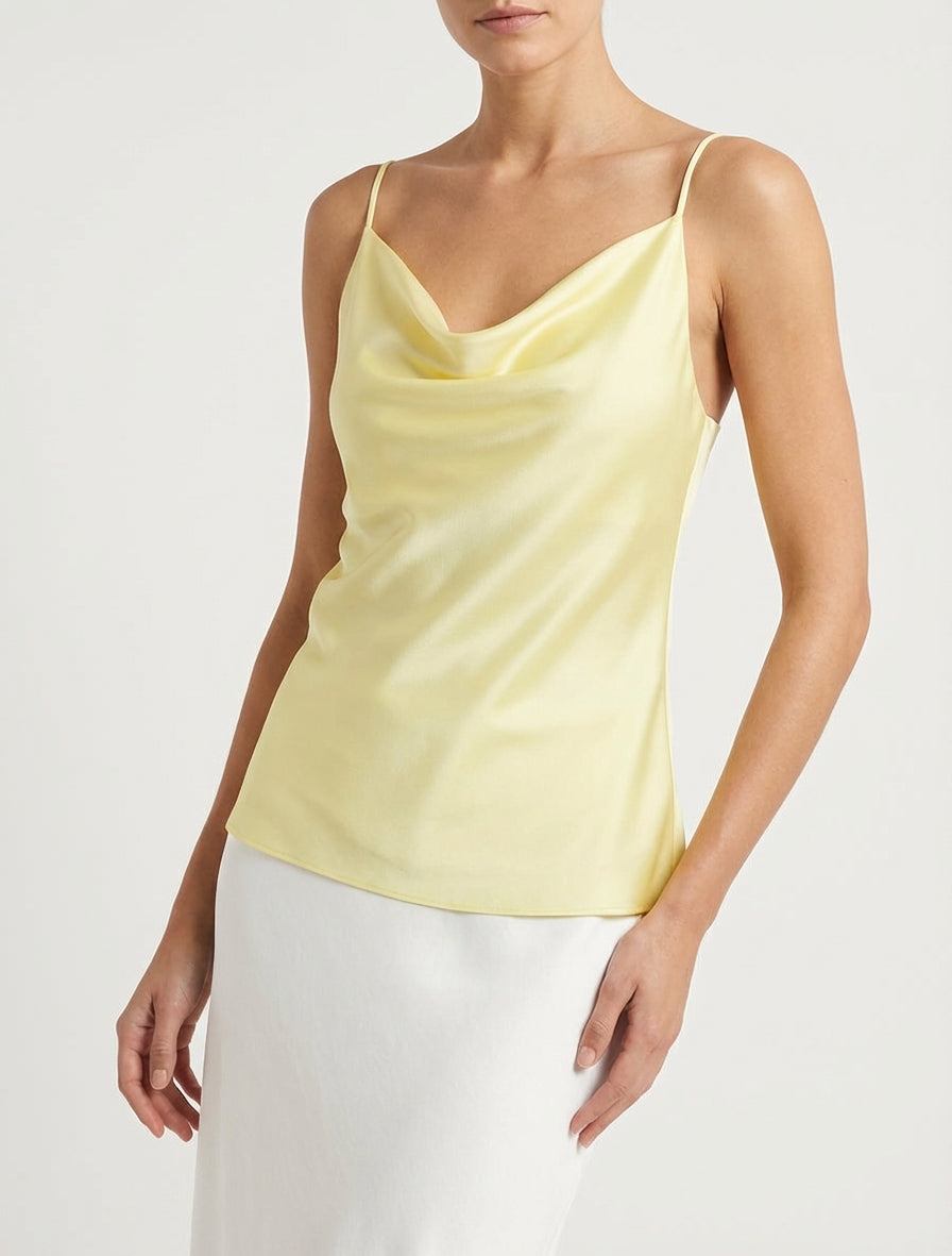 Satinierte Kastenjacke mit Wasserfallausschnitt - Blassgelb