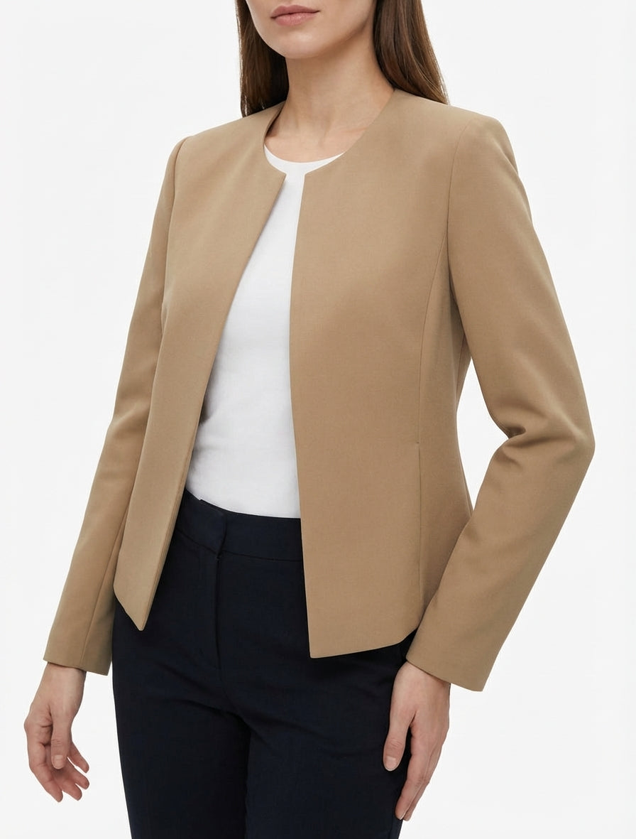 Gerade geschnittener Blazer mit Rundhalsausschnitt und Schulterpolstern. - Kamel