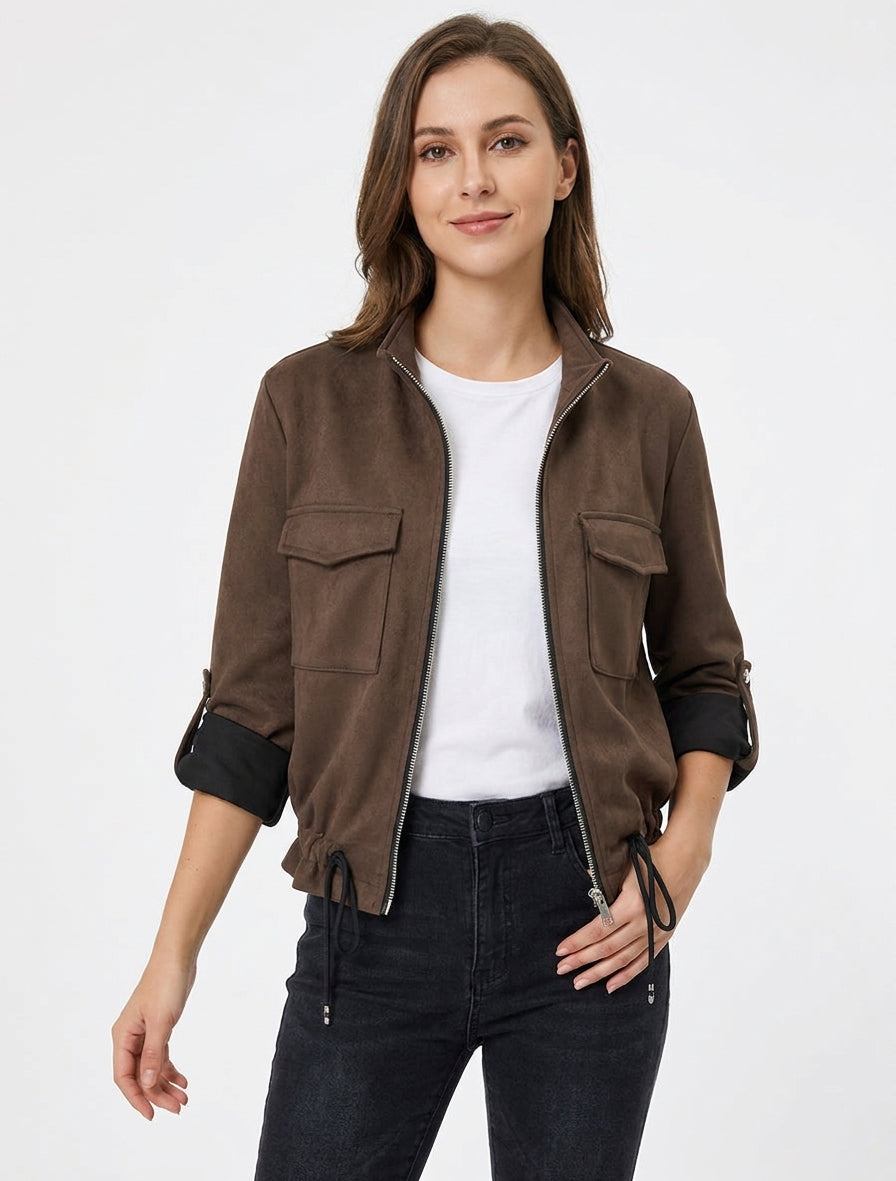 Jacke aus Wildlederimitat mit geradem Schnitt und Pattentaschen - Braun
