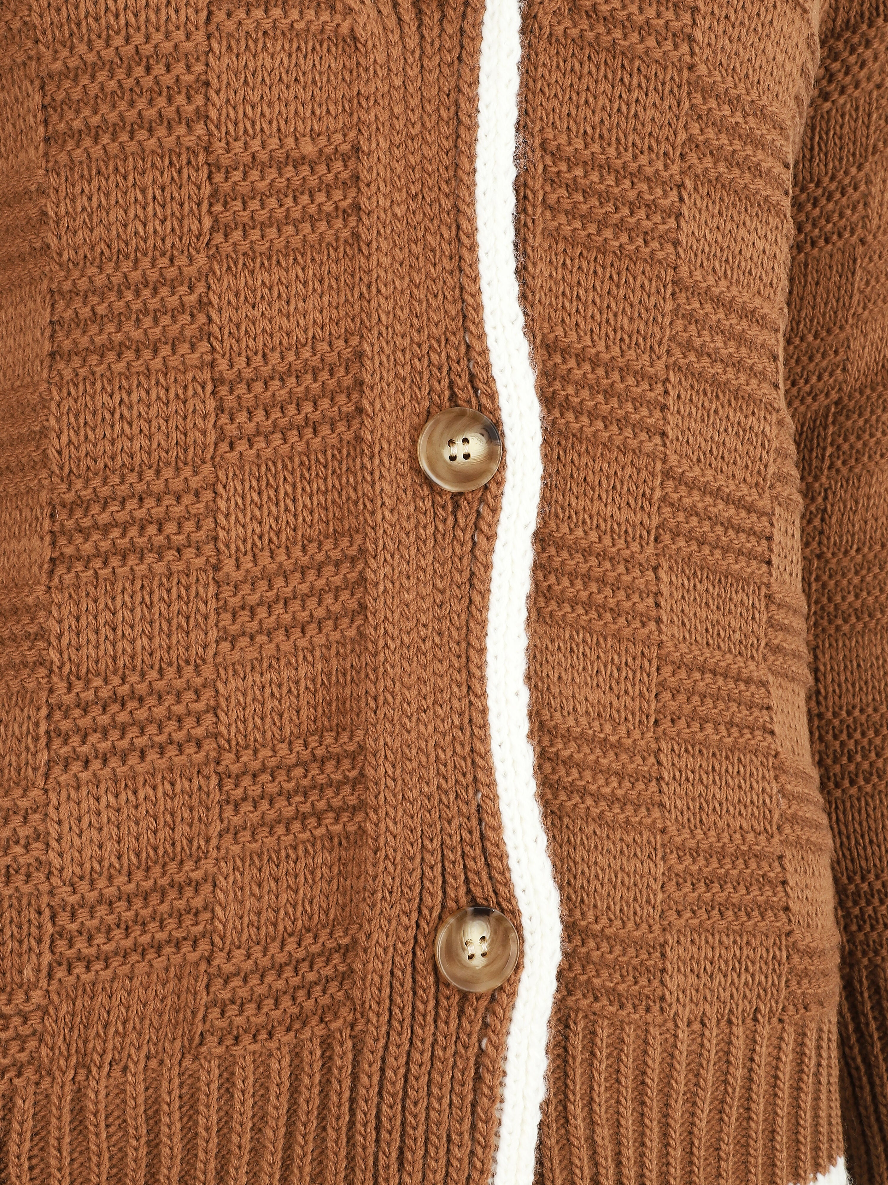 Gilet col V en maille stylisée - Camel - 3