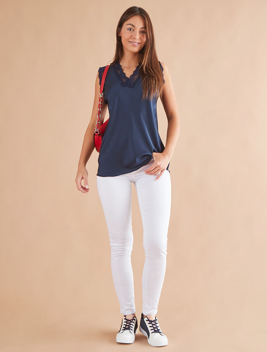 Top satiné à détail dentelle - Marine - 4