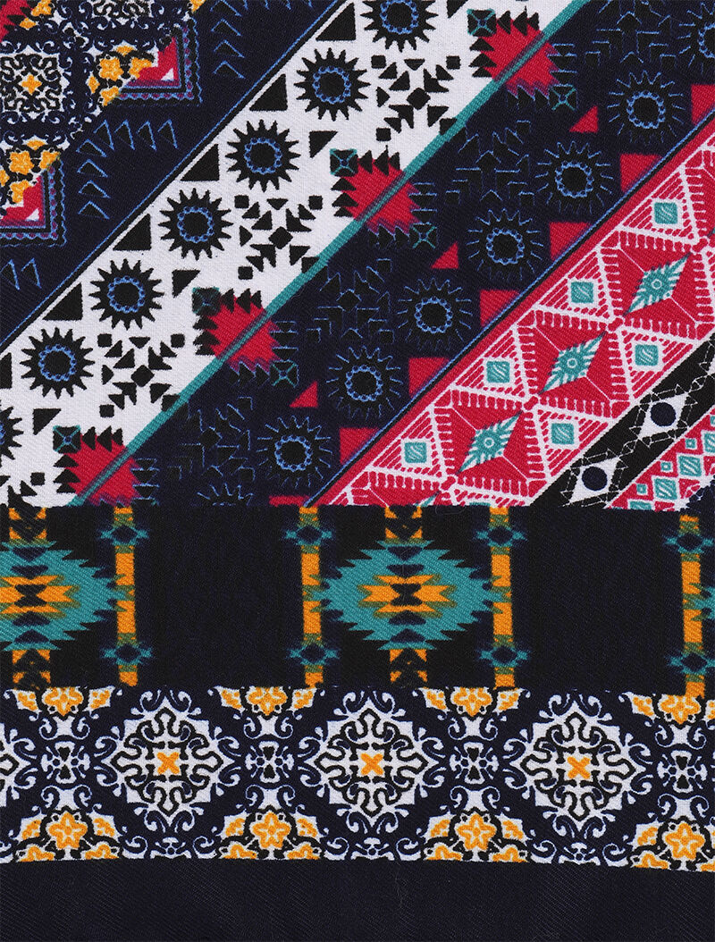 Foulard carré à imprimé aztèque et bords à pompons - Marine - 3