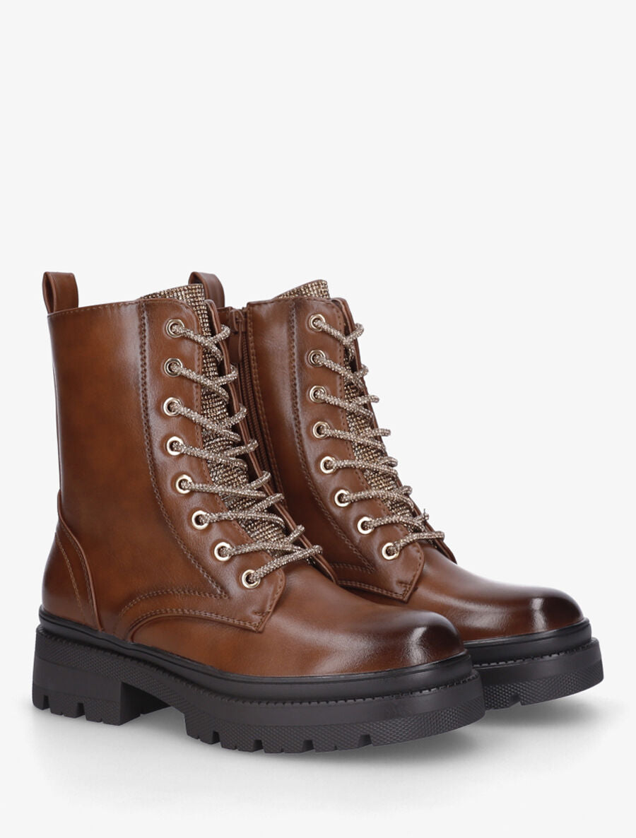 Bottines à languette et lacets strassés - Camel - 4
