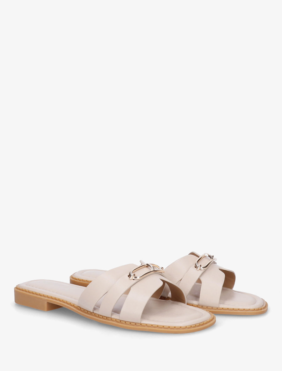 Claquettes en simili à empiècement métal - Beige - 4