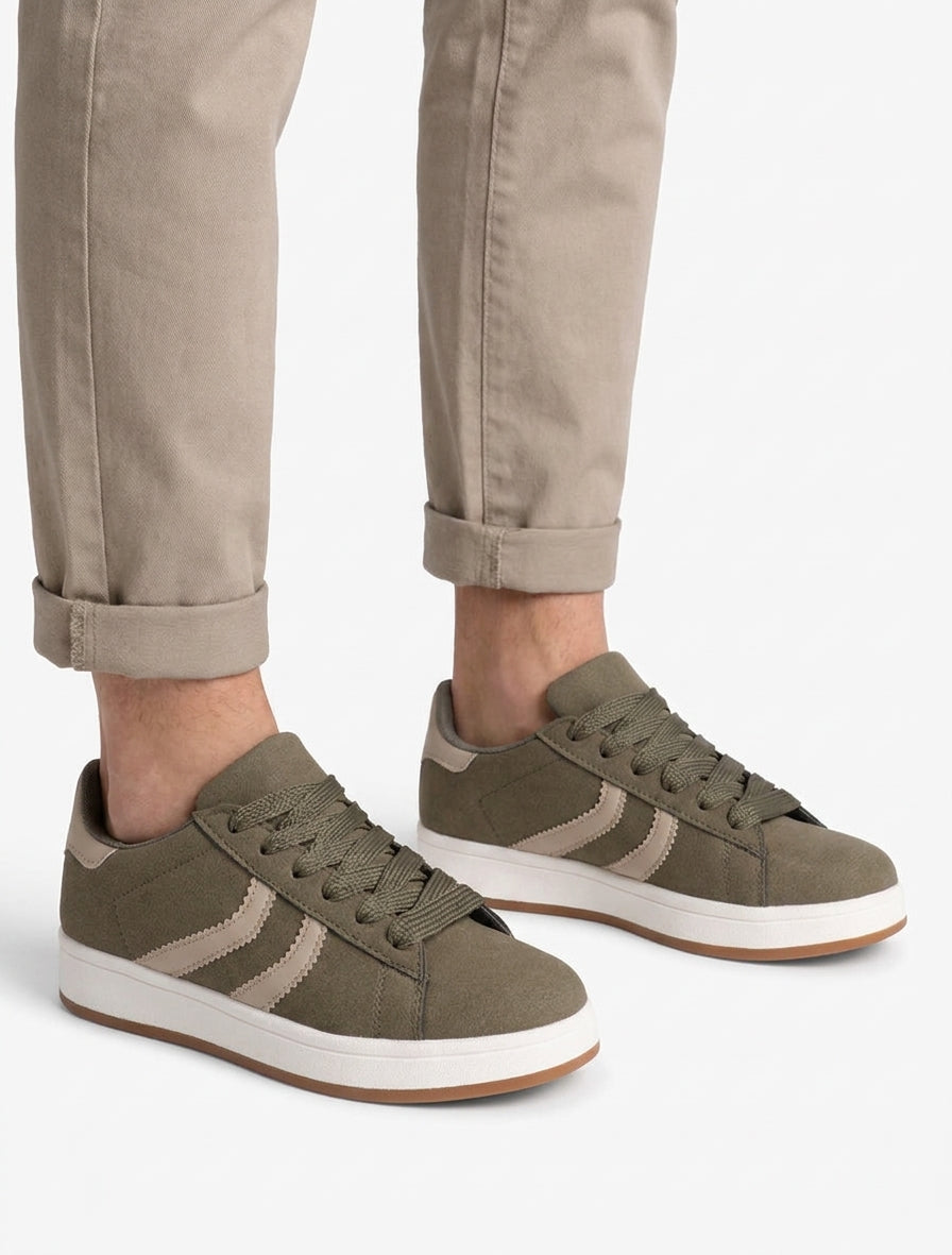Nubuk-Effekt-Sneaker mit gezackten Streifen - Kaki