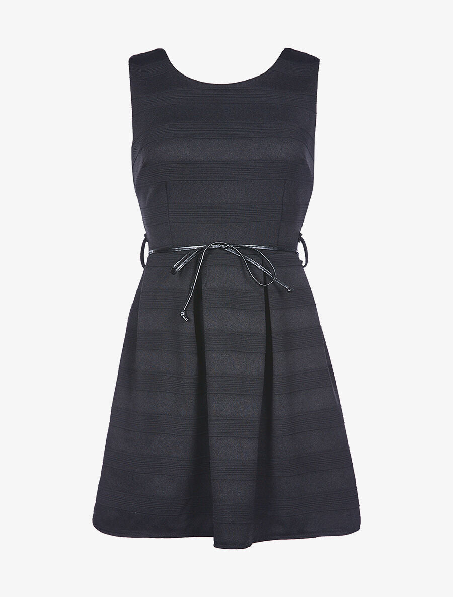 Robe évasée ceinturée - noir - 2