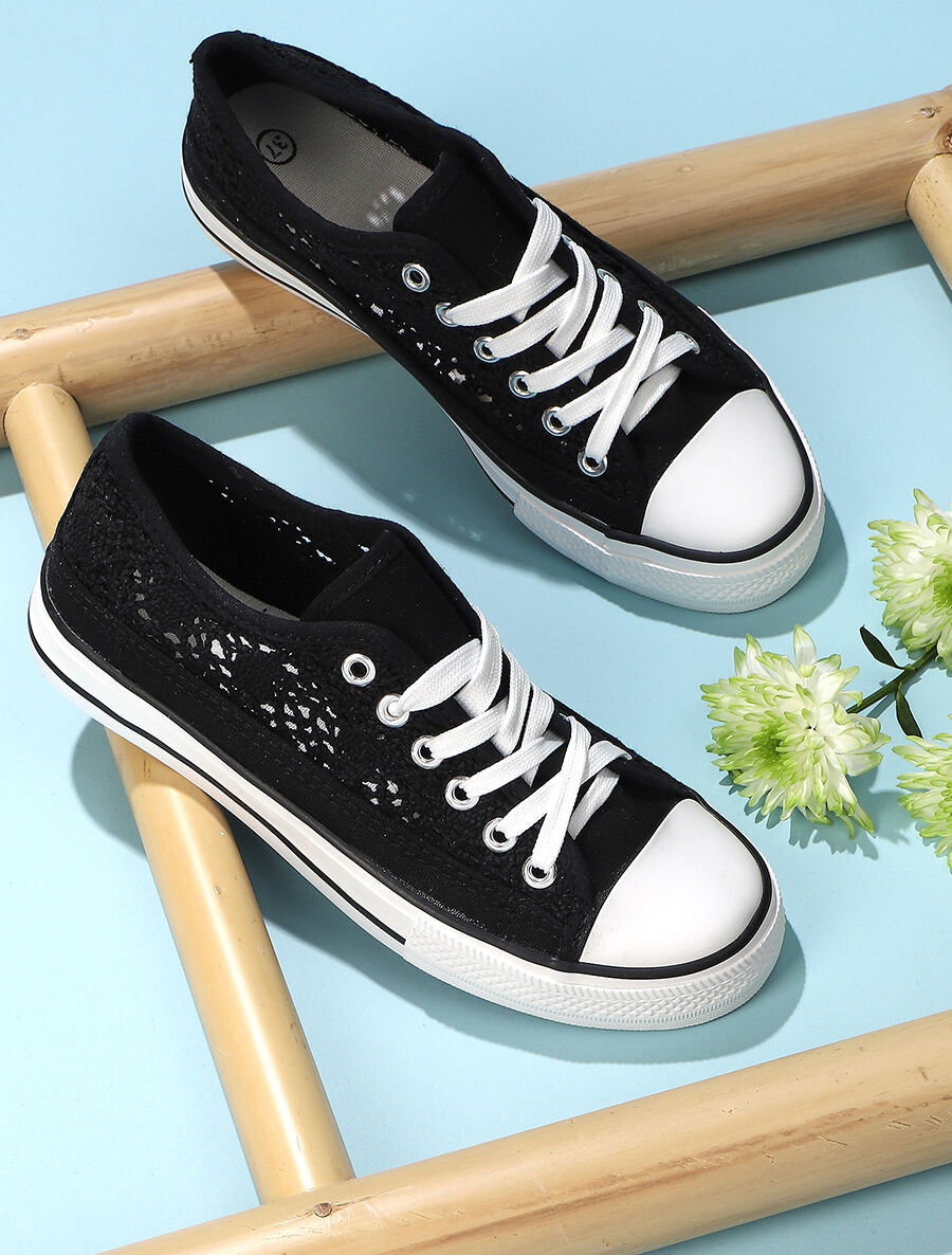 Tennis en crochet et bout en gomme - Noir - 1