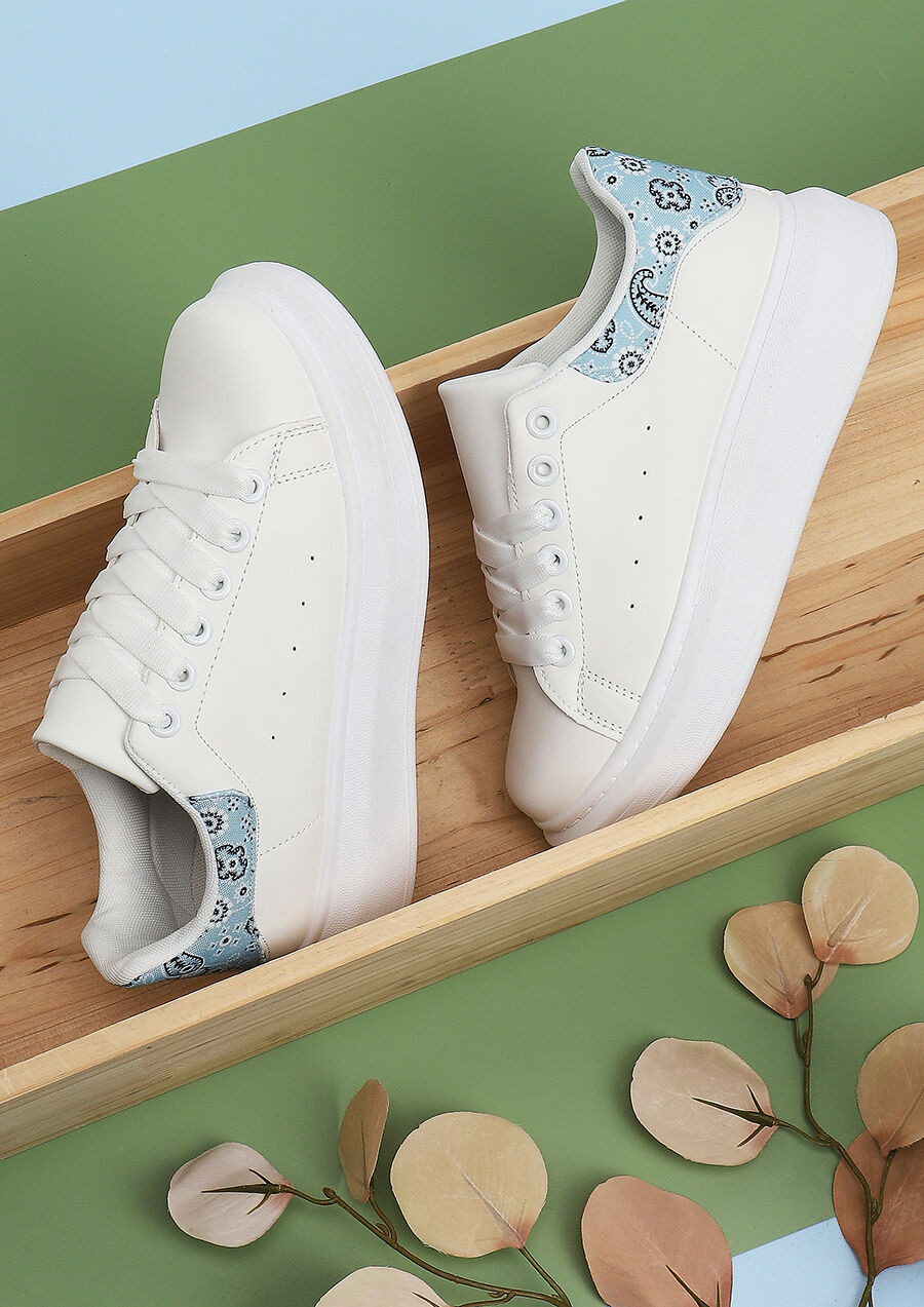 Baskets contrefort à imprimé bandana - Bleu ciel - 1