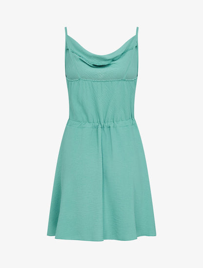 Robe patineuse à col bénitier - vert menthe - 2