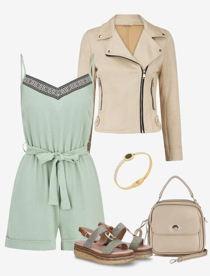 Look Anisha - 1