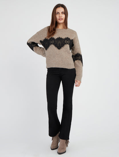 High-Waist-Jeans mit Schlag - Schwarz