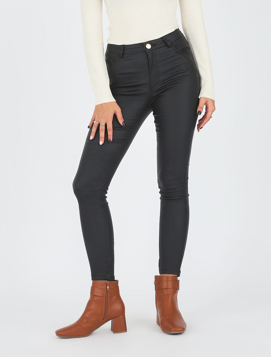 Pantalon slim effet ciré - Noir - 4