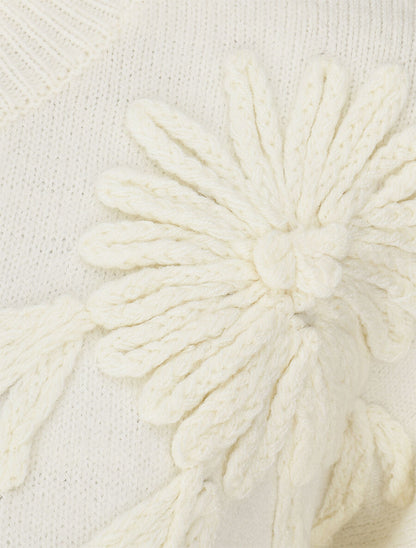 Pull uni avec broderies fleurs - Crème - 3