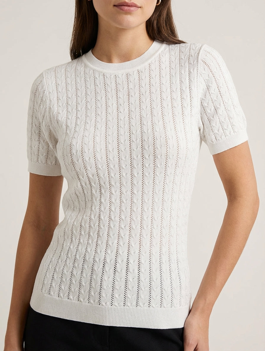 Einfarbiger Lochstrickpullover mit kurzen Ärmeln - Weiß