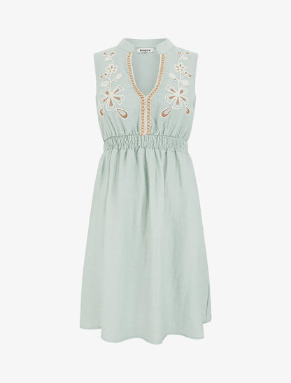 Robe mi-longue élastiquée à buste brodé - Vert pâle - 1