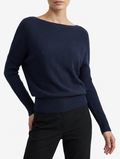 Gerader Pullover mit Fledermausärmeln und U-Boot-Ausschnitt - Marine