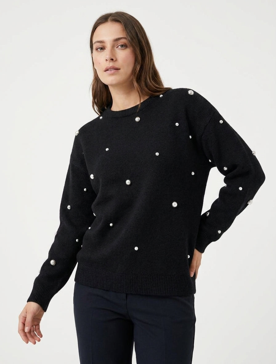 Einfarbiger Pullover mit Nieten und Rundhalsausschnitt - Schwarz