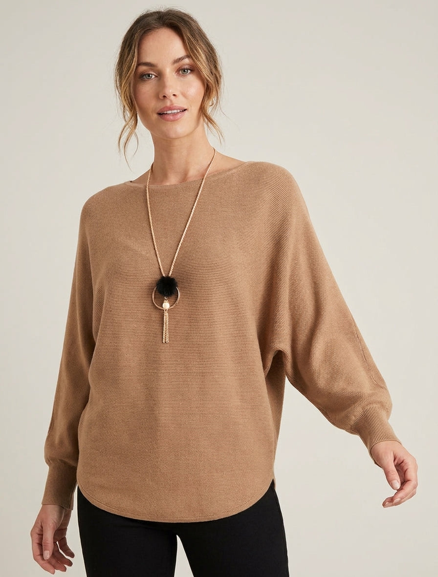Gerader Pullover mit Fledermausärmeln - Kamel