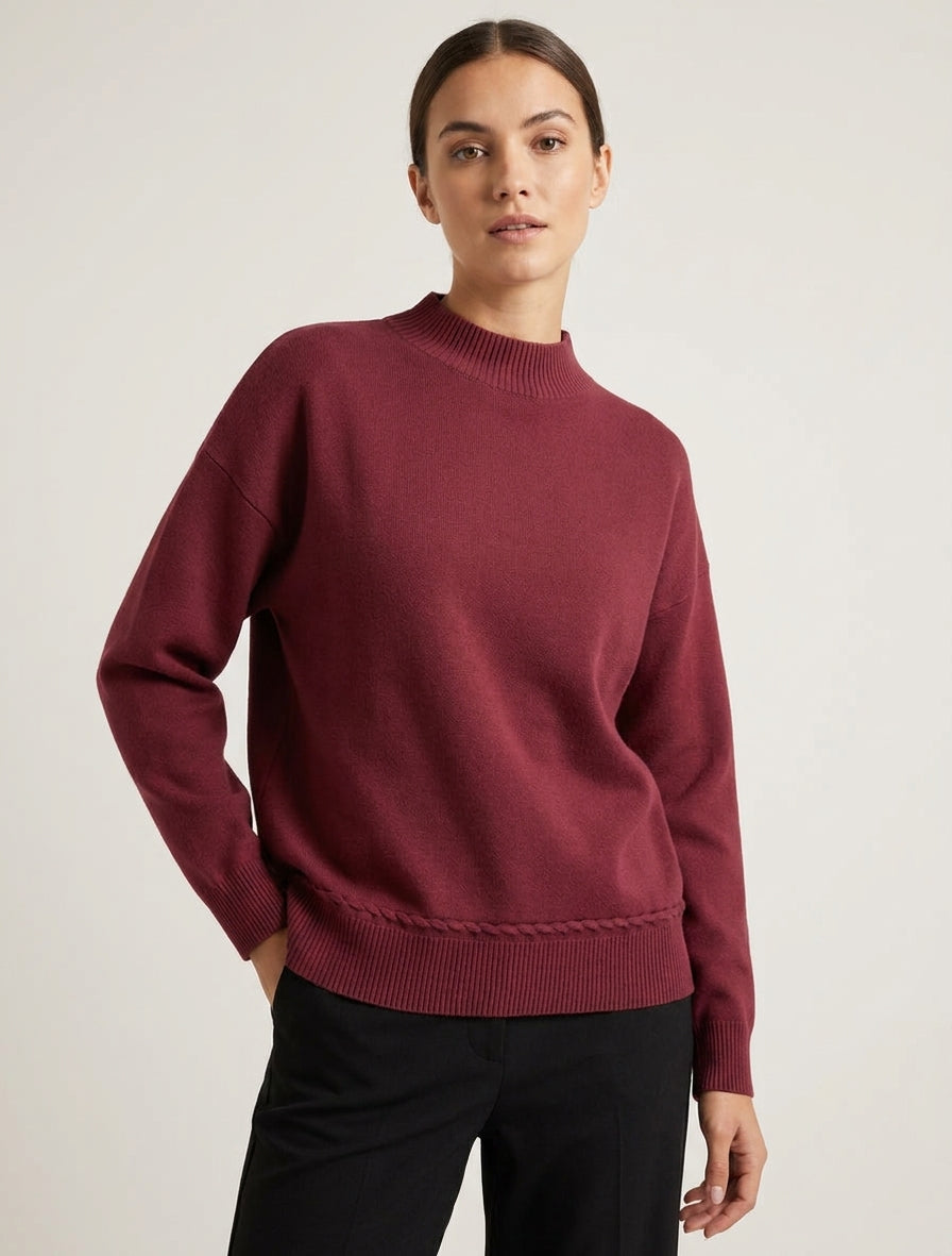Weit geschnittener Pullover mit Stehkragen und Ziernaht - Bordeaux