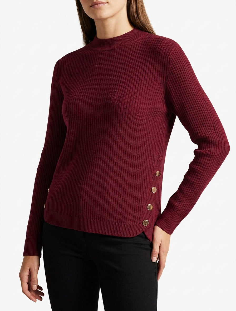 Rippstrickpullover mit dekorativen Knopfeinsätzen - Bordeaux