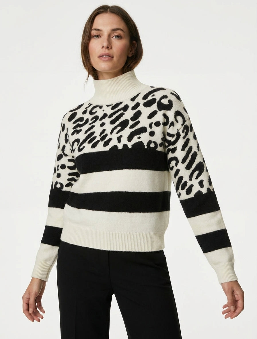 Leoparden- und gestreifter Rollkragenpullover - Creme