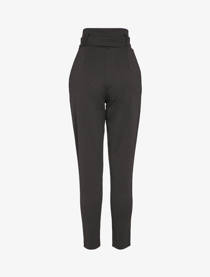 Pantalon carotte zippé à taille empire - Noir - 2