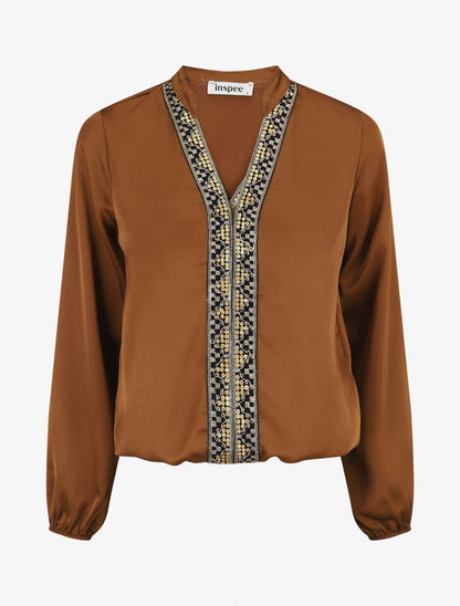 Blouse satinée ornée de broderie - Camel - 1