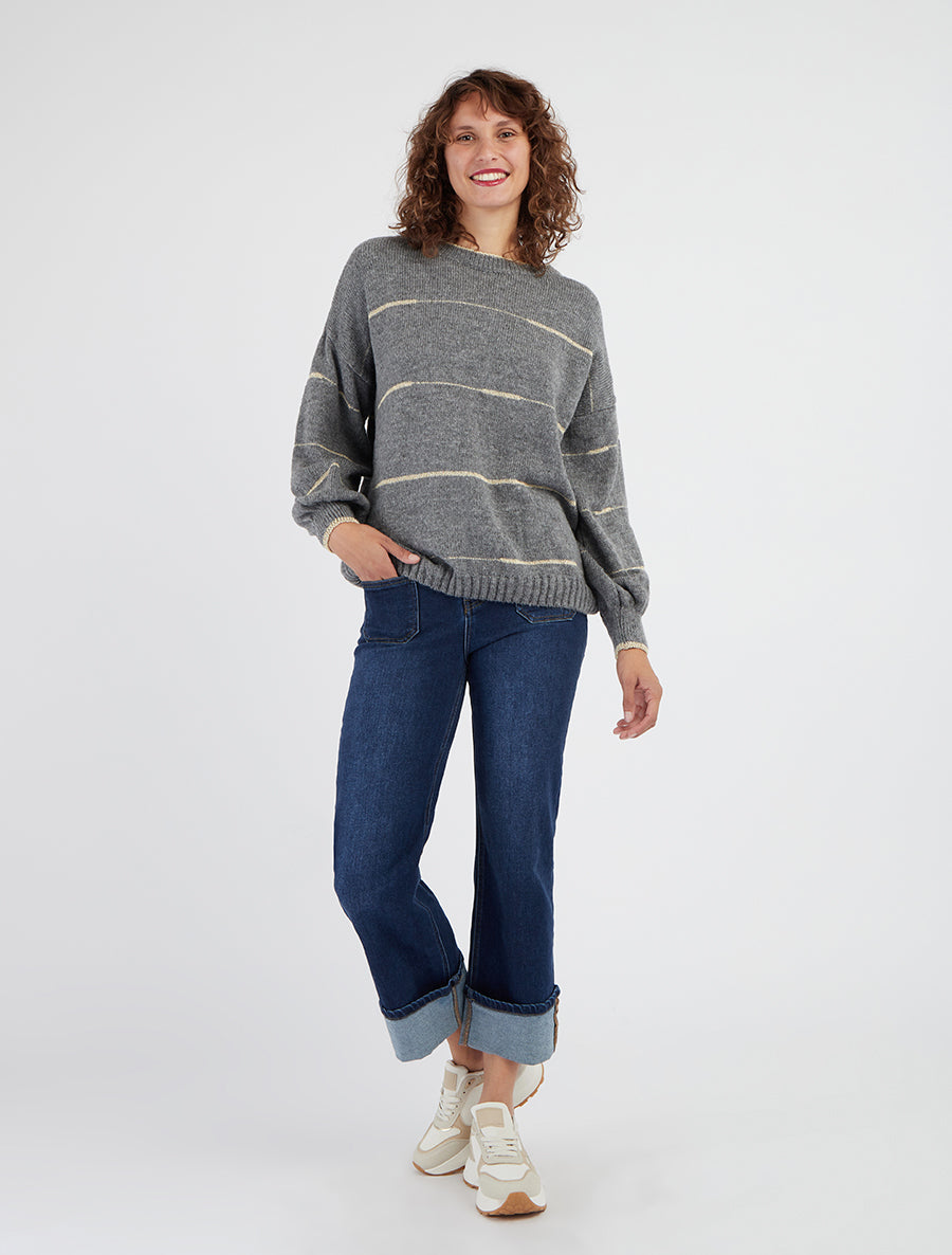 Einfarbiger Pullover mit schimmernden Rillen - Grau