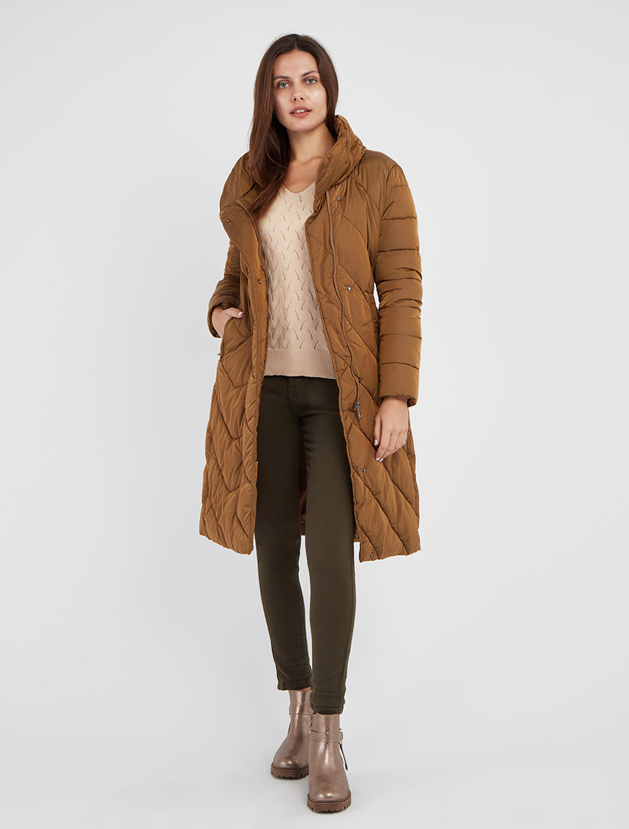 Lange Daunenjacke mit Stehkragen - Kamel