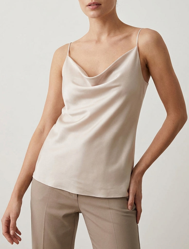 Satinierte Kastenjacke mit Wasserfallausschnitt - Hellbeige