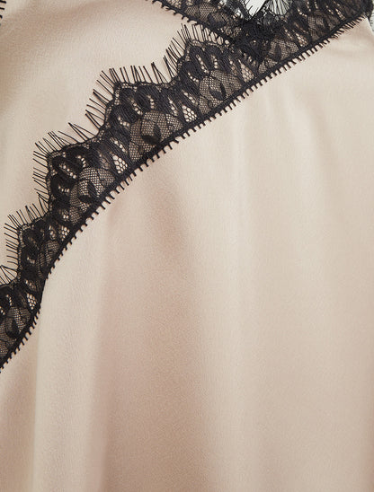 Caraco satiné asymétrique à détail dentelle - Taupe - 3