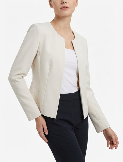 Gerade geschnittener Blazer mit Rundhalsausschnitt und Schulterpolstern. - Hellbeige