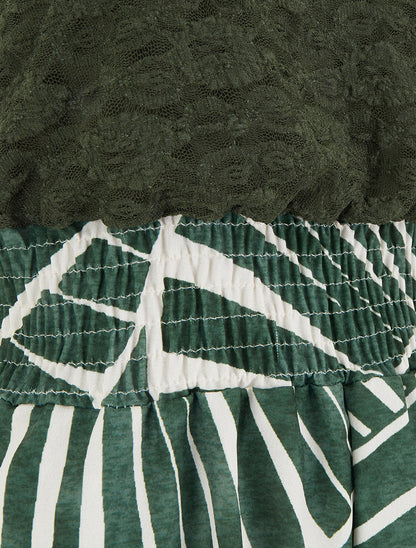Combishort imprimé graphique à bustier en dentelle - Kaki - 3