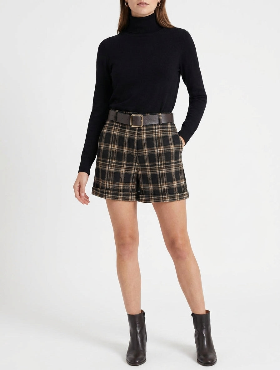 Karierte, taillierte Shorts - Schwarz