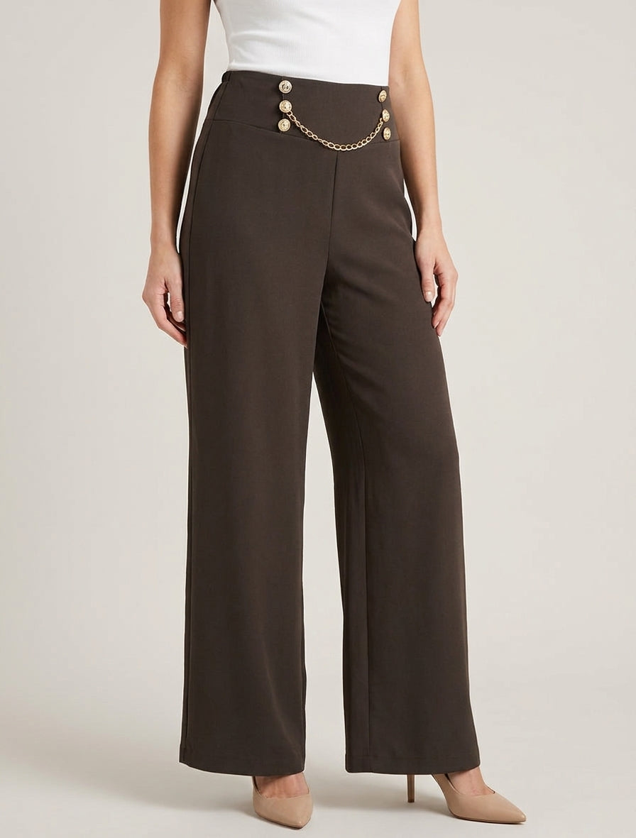 Hoch taillierte Hose mit Knöpfen und Kette - Braun