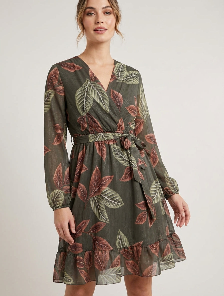 Irisierendes Kleid mit Blätterdruck und Rüschenkanten - Kaki