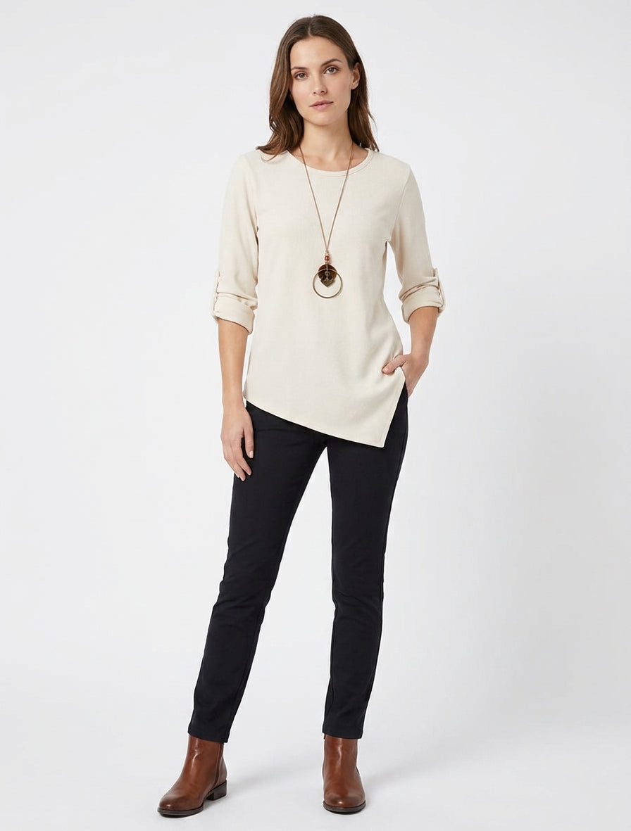 Einfarbiger Pullover mit aufrollbaren langen Ärmeln - Creme