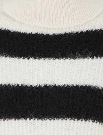 Pull rayé à col roulé - Crème/noir - 3