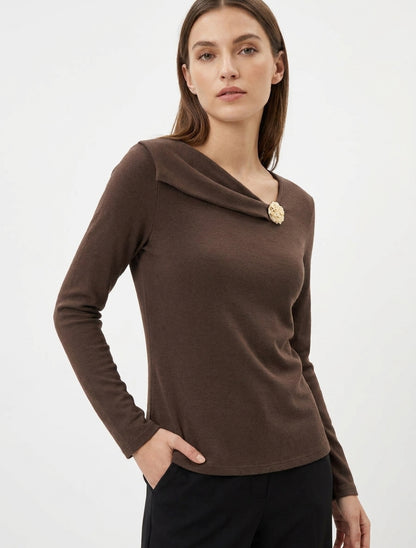 Feiner Pullover mit Schmuckbesatz - Braun