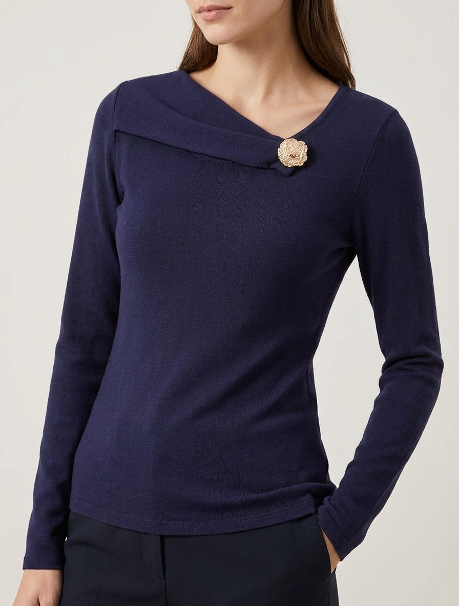 Feiner Pullover mit Schmuckbesatz - Marine