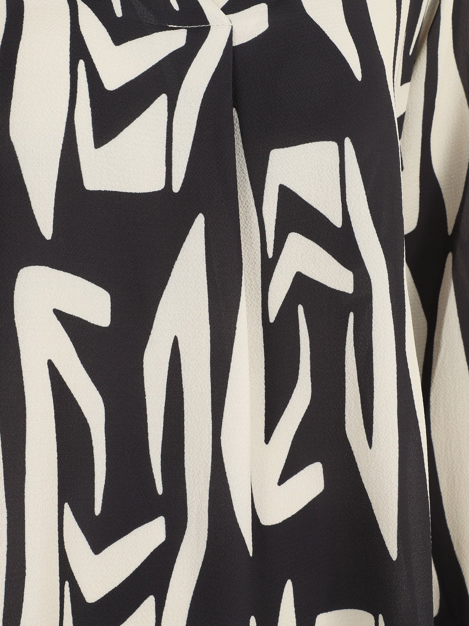 Blouse fluide à imprimé graphique - Noir - 3