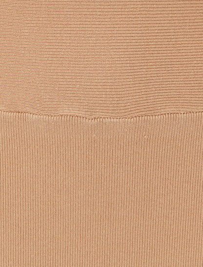 Robe pull mi-longue à broderies au dos - Camel - 3