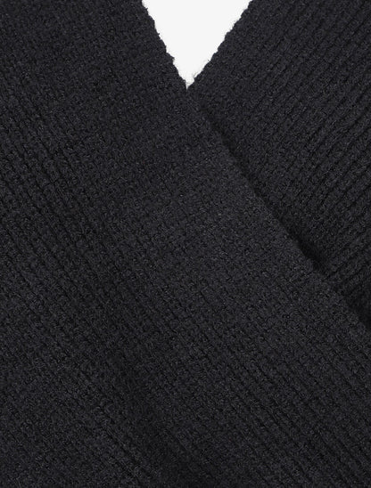 Pull uni col cache-coeur et bas asymétrique - Noir - 3
