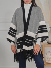 Poncho à imprimé graphique et franges - Noir - 1
