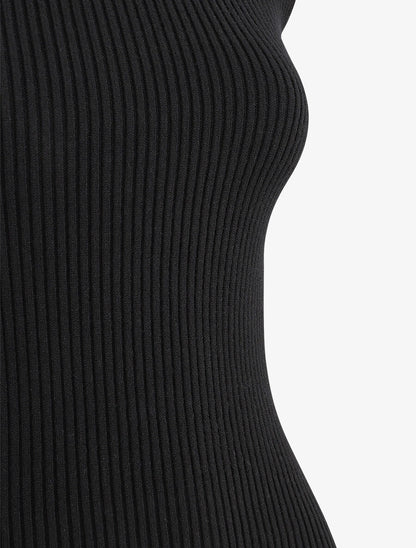 Pull ajusté sans manches à col roulé - Noir - 3