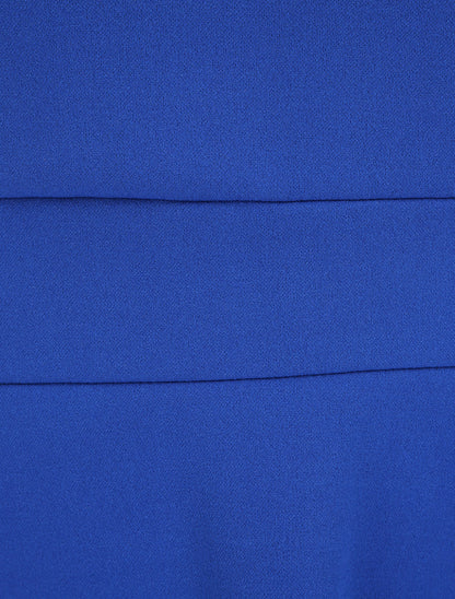 Robe courte coupe patineuse à buste fendu - Bleu électrique - 3