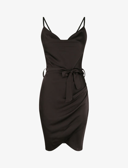 Robe satinée à col bénitier - Noir - 1